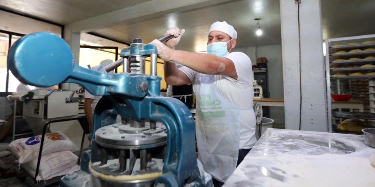 Alista DIF Puebla Capital la Rosca de Reyes más grande del mundo