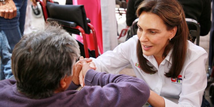 Ofrece DIF Puebla Capital apoyos ortopédicos y de movilidad a personas con discapacidad