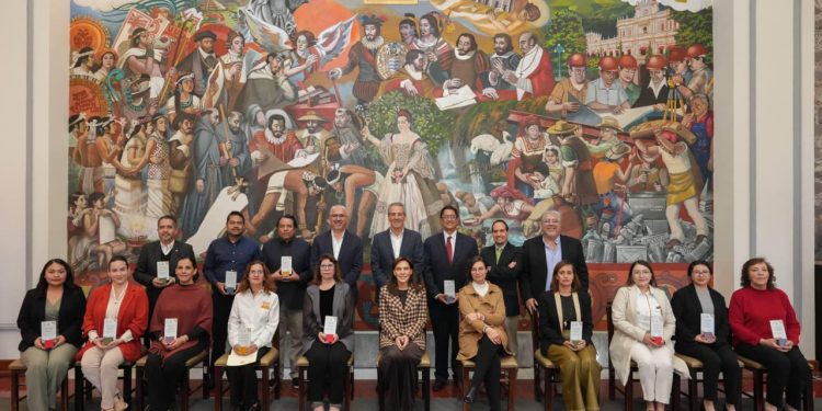 Pepe Chedraui y MariElise Budib reconocen a 15 organizaciones de la sociedad civil en México
