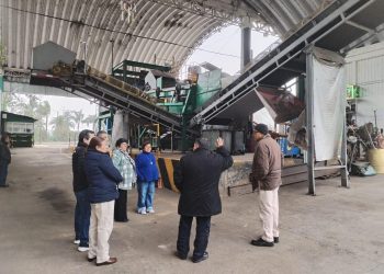 Regidores y funcionarios de Teziutlán visitaron Orizaba para conocer el proceso de recolección de basura