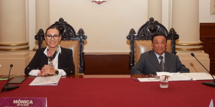Aprueba Cabildo especificaciones en documentación oficial del Ayuntamiento de Puebla