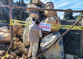 Por obras ilegales, Profepa clausura predio y asegura maquinaria en área protegida en Valle de Bravo