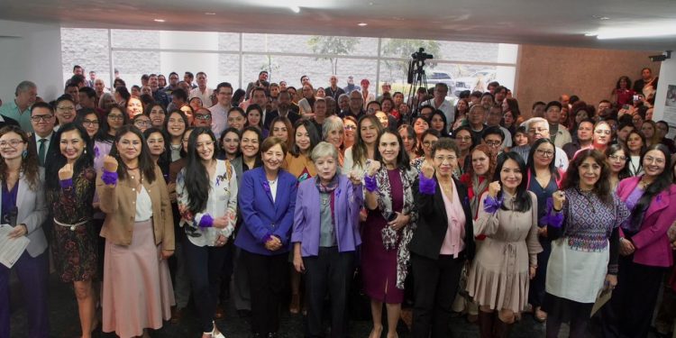 Las mujeres son guardianas del territorio: Alicia Bárcena