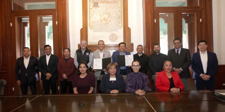 Firman Gobierno de Pepe Chedraui y Sindicato convenio de Revisión Salarial 2026