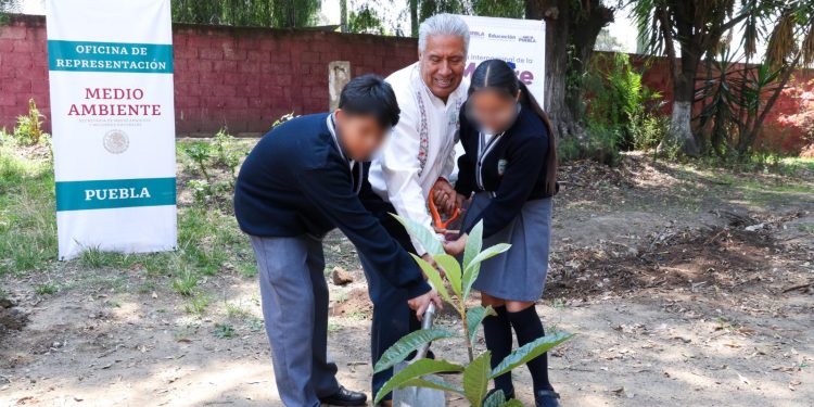 Conmemora SEP Día Internacional de la Madre Tierra con acciones ambientales