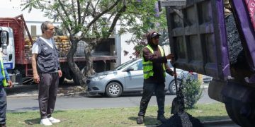 Refuerza Pepe Chedraui acciones de bacheo para mejorar seguridad vial en la capital