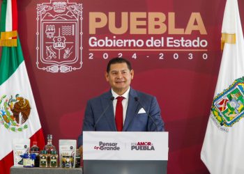 Garantiza Gobierno Estatal agua de calidad para las familias poblanas