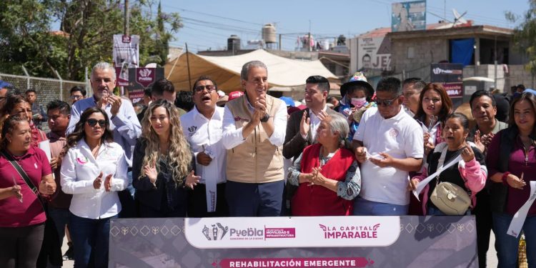 Inaugura Presidente Municipal rehabilitación de Puente Vehicular en San Pablo Xochimehuacan