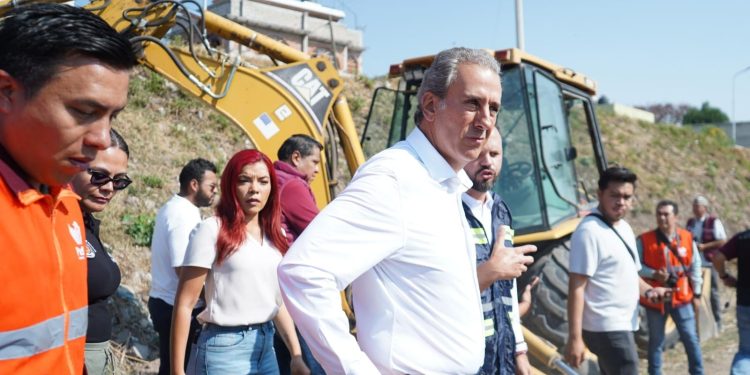 Encabeza Pepe Chedraui trabajos preventivos de desazolve en la capital poblana