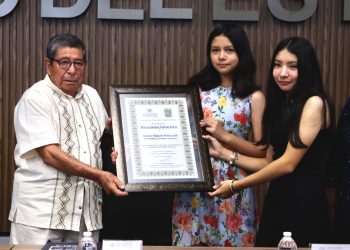 El Fotoperiodista Jesús Olguín presenta el libro “Puebla, Crónica Gráfica de los años 70, 80 y 90 del siglo XX”