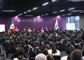 Realizan en el Congreso del Estado la Olimpiada Femenil Indígena Juvenil de Matemáticas y Sostenibilidad
