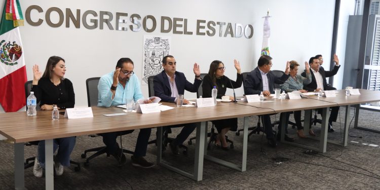Avala Comisión del Congreso tratamiento de residuos sólidos