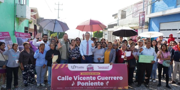 Arranca Presidente Municipal trabajos de pavimentación en la Junta Auxiliar de San Jerónimo Caleras