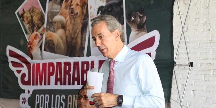 Presidente Municipal acerca servicios gratuitos de bienestar animal a San Pablo Xochimehuacan