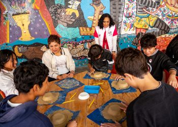 Realizan estudiantes del Centro de Día del DIF Puebla Capital visita cultural al Museo Amparo