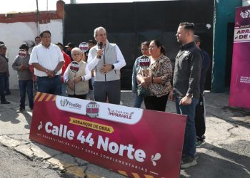 Encabeza Alcalde trabajos de rehabilitación vial en la colonia San Luis Gonzaga
