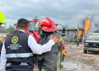 De forma oportuna Gobierno Estatal atiende emergencia por explosión en Tepeaca 