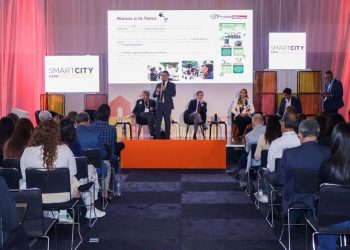 Gobierno Municipal impulsa a la ciudad como ecosistema para restaurar la biodiversidad urbana, expone en Smart City