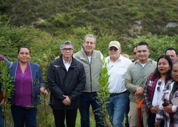 Encabeza Pepe Chedraui jornada de reforestación en Ecocampus BUAP