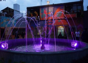 Realiza Gobierno de Pepe Chedraui mantenimiento de fuente en el Parque del Barrio de Xanenetla