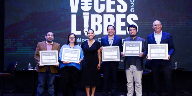 Universidades fortalecen la formación de comunicadores conscientes con la verdad y la libertad de expresión