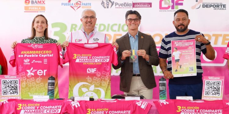 SMDIF presenta playera y medalla oficial de la Carrera “Corre y Comparte: Hambre Cero 2026”