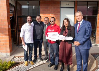Armenta y Chedraui entregan beneficios del Programa de Vivienda para el Bienestar en Puebla