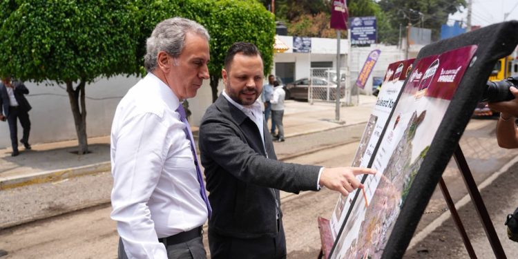 Acelera Pepe Chedraui transformación vial con el Tren Capitalino de Pavimentación