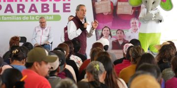 Pepe Chedraui entrega más de 4 mil despensas a familias de San Baltazar Tetela