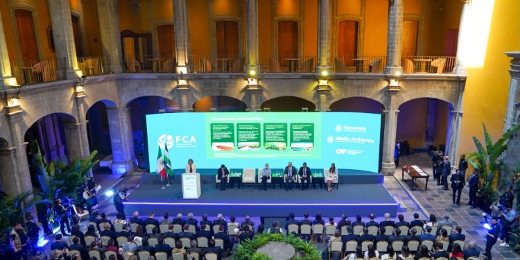 México presenta el Fondo de Capital Ambiental