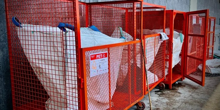 Convenciones y Parques fortalece cultura ambiental con separación de residuos