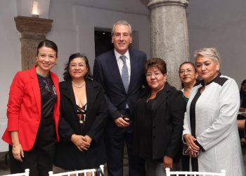 Pepe Chedraui reconoce a mujeres que inspiran y transforman Puebla