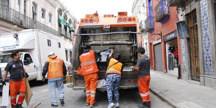 Gobierno de la Ciudad refuerza acciones de apoyo a familias afectadas tras las lluvias del pasado domingo