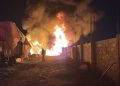 Coordinación Interinstitucional contiene incendio y salvaguarda  población en Puebla