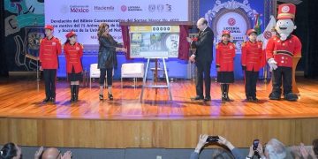 Presentan billete de Lotería que celebra legado y 75 años de la Facultad de Ciencias Políticas y Sociales de la UNAM