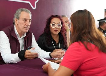 Encabeza Pepe Chedraui jornada del «Día del Pueblo» en Santa Catarina
