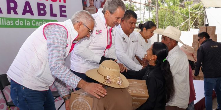 Lleva Pepe Chedraui programa “Alimentación Imparable” a Santa María Guadalupe Tecola