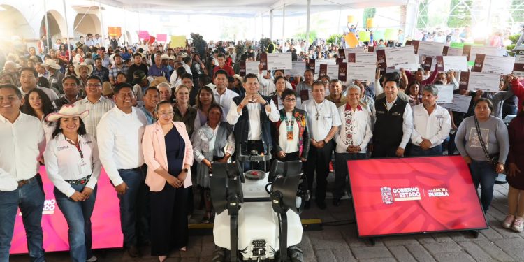 Microrregión de Cuautinchán se beneficia con apoyos al campos e infraestructura