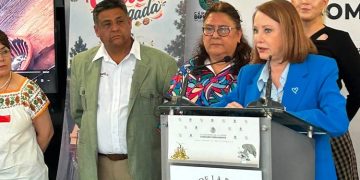 Con gran éxito presentan en el Senado de la República la 23.ª Feria del Chile en Nogada de San Andrés Calpan