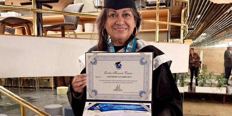Investigadora BUAP es premiada por organización internacional