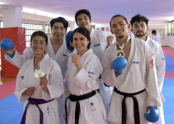 Destaca selectivo BUAP en Campeonato Nacional de Karate