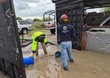 Gobierno del Estado atiende afectaciones por lluvias en Tepeyahualco