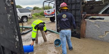 Gobierno del Estado atiende afectaciones por lluvias en Tepeyahualco