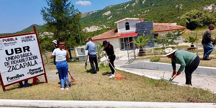 Facilita SEDIF acceso a servicios de rehabilitación en municipios con faenas comunitarias