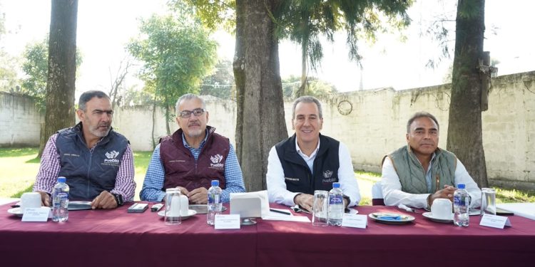 Alcalde fortalece el diálogo con introductores de Industrial de Abastos para atender las necesidades del sector