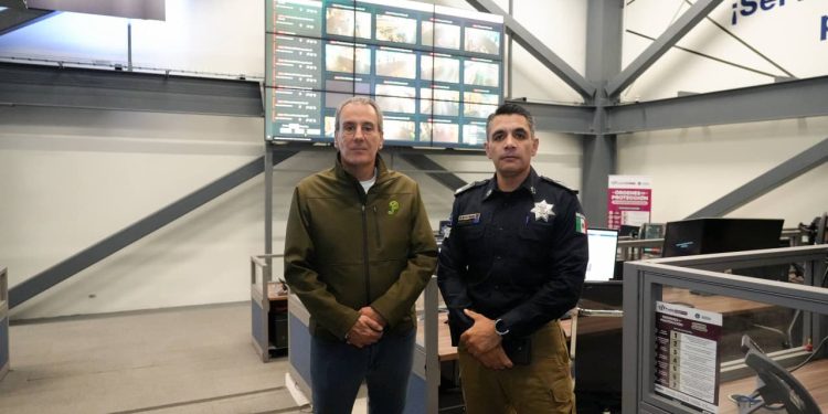 Pepe Chedraui verifica desde la DGERI monitoreo de niveles de agua ante lluvias en Puebla