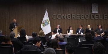 Dialogan en el Congreso de Puebla sobre la implementación de la inteligencia artificial en los procesos legislativos