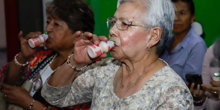 DIF Puebla Capital impulsa visitas a empresas para fortalecer el aprendizaje y bienestar de las personas adultas mayores