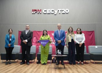 Alcalde fortalece la prevención de la violencia digital, con estrategia de derechos digitales