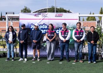 Presenta gobierno de Pepe Chedraui nuevo número de la revista Cuetlaxcoapan en la FILIP 2026